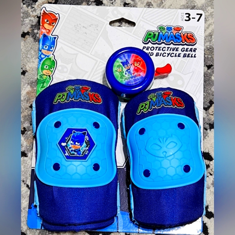 PJMask Protective Gear and Bicycle Bell (Ages 3 - 7, NWT)